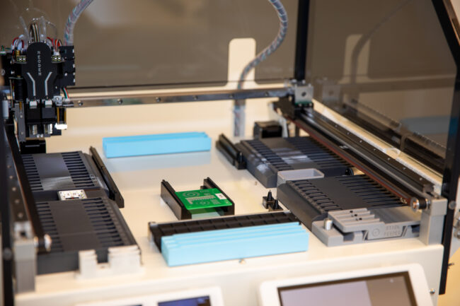 New ‘Pick and Place’ facility for customized printed circuit board production opens for students